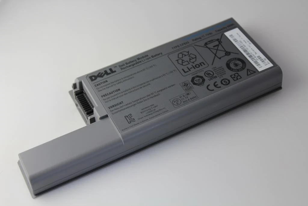 Dell Latitude D531N D820 Precision M4300 CF623 FF232 GX047 MM165 YD623 Laptop Battery